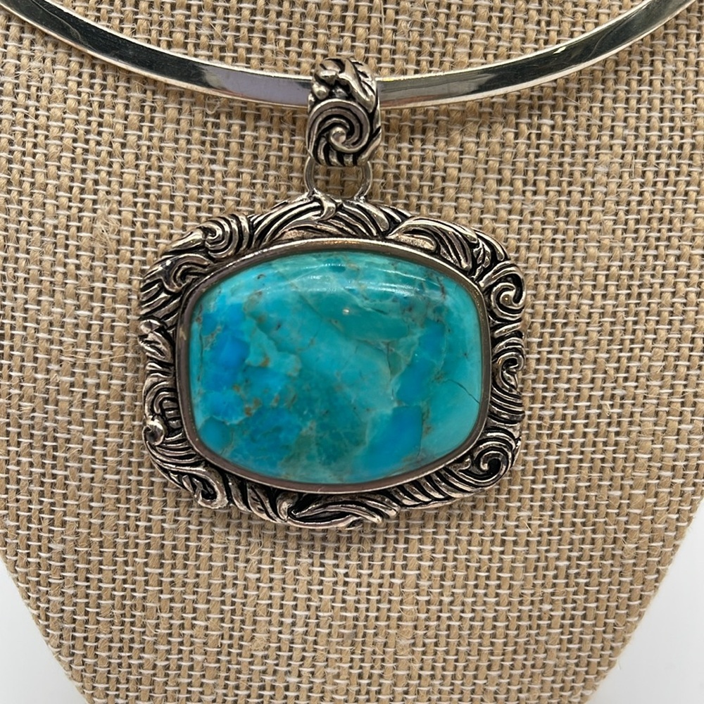 Borse Thailand Genuine Silver Choker With Turquoise/Silver Pendant